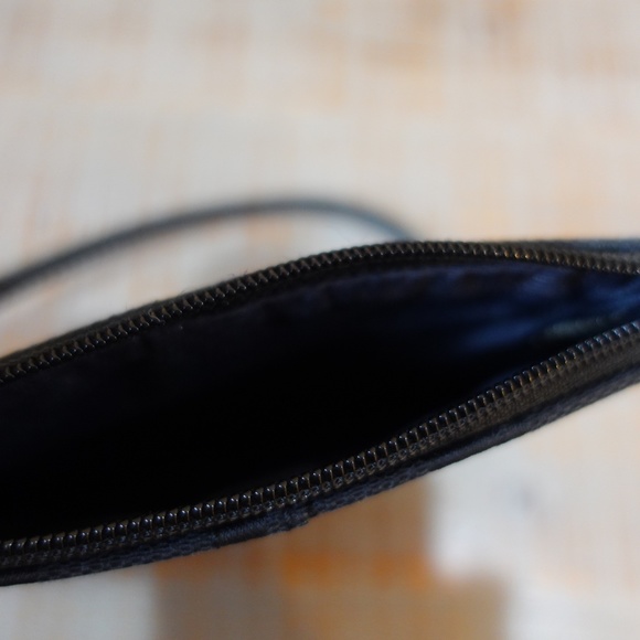 Vintage Coach Black Monogram Wristlet - Picture 5 of 5